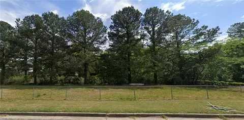 3907 Columbia St, Portsmouth, VA 23707