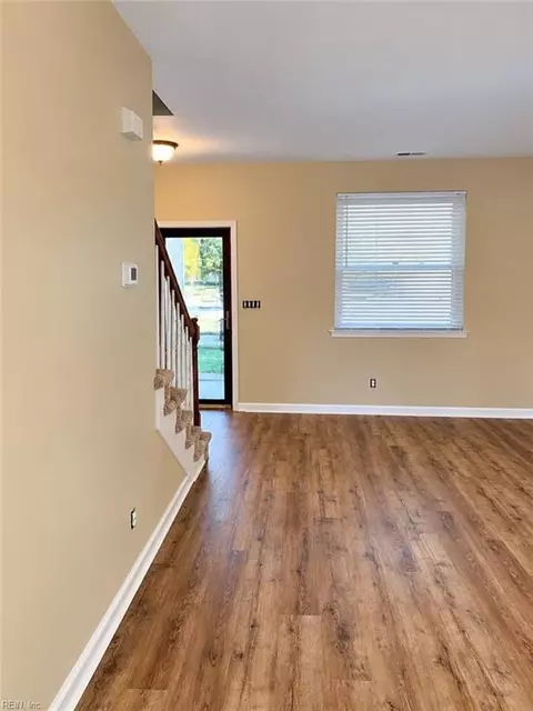 1604 Wickham Ave, Newport News, VA 23607