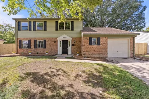 528 Woodlake Rd, Virginia Beach, VA 23452