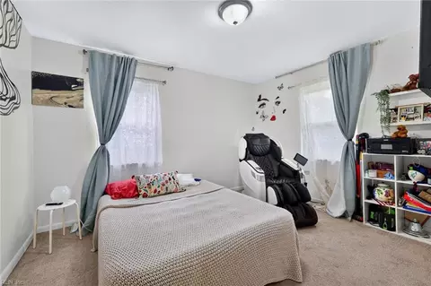 Bedroom - 419 Hunlac Ave, Hampton, VA 23664 photo 1 of 5