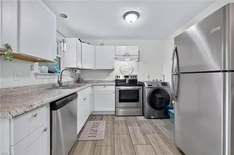 Kitchen - 419 Hunlac Ave, Hampton, VA 23664 photo 2 of 2