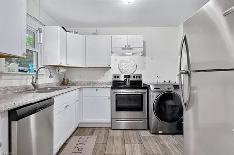 Kitchen - 419 Hunlac Ave, Hampton, VA 23664 photo 1 of 2