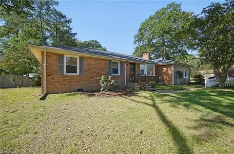 Exterior - 2024 Lisbon Rd, Chesapeake, VA 23321 photo 3 of 12
