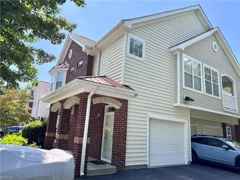 713 Windy Way #108, Newport News, VA 23602