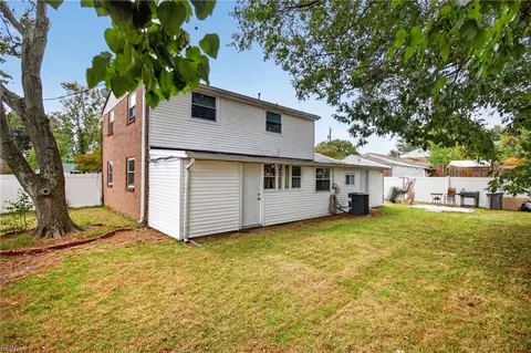 Exterior - 2021 Seward Dr, Hampton, VA 23663 photo 2 of 2