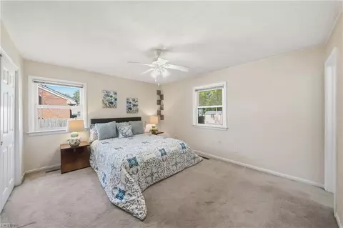 Bedroom - 4 Bramston Dr, Hampton, VA 23666 photo 4 of 17
