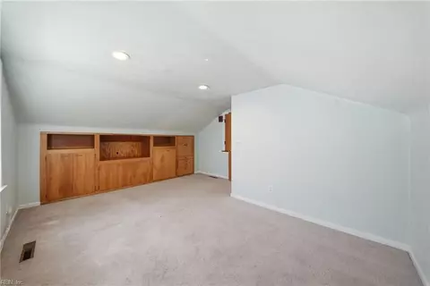 Bedroom - 4 Bramston Dr, Hampton, VA 23666 photo 3 of 17