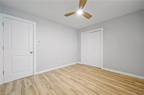 Bedroom - 722 Ridgeway Ave, Hampton, VA 23661 photo 8 of 8