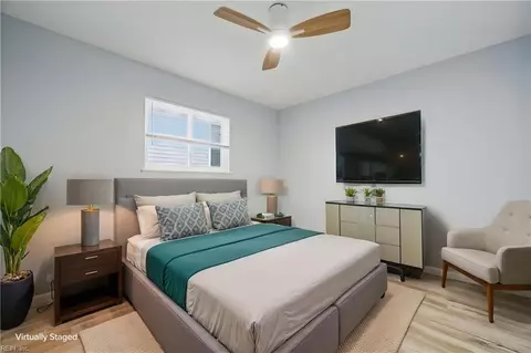 Bedroom - 722 Ridgeway Ave, Hampton, VA 23661 photo 4 of 8