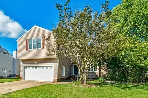 7 Sandpiper Ct, Hampton, VA 23669