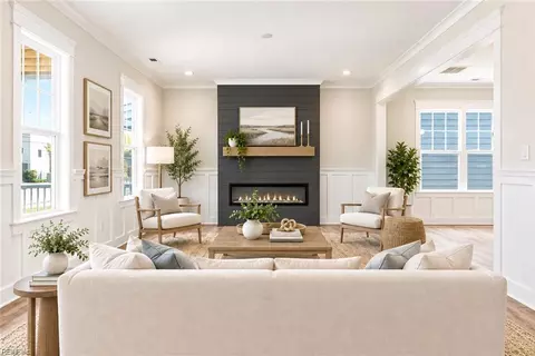 Living - 3123 E Ocean View Ave, Norfolk, VA 23518 photo 1 of 1