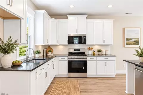 Kitchen - 3123 E Ocean View Ave, Norfolk, VA 23518 photo 2 of 2