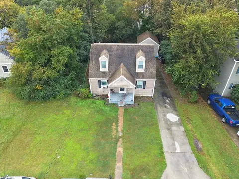 View/Area - 317 Dixie Dr, Norfolk, VA 23505 photo 2 of 11