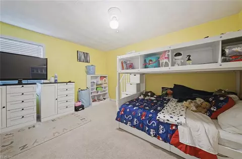 Bedroom - 317 Dixie Dr, Norfolk, VA 23505 photo 4 of 6
