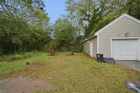 Exterior - 317 Dixie Dr, Norfolk, VA 23505 photo 8 of 8