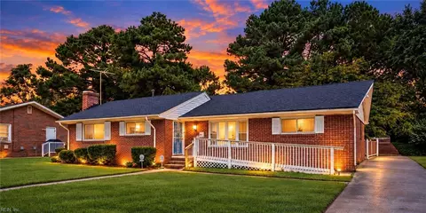 31 Radford St, Portsmouth, VA 23701