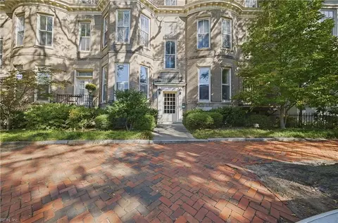 338 W Freemason St #1, Norfolk, VA 23510