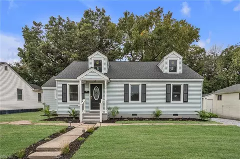 Exterior - 2417 Juniper St, Norfolk, VA 23513 photo 2 of 6