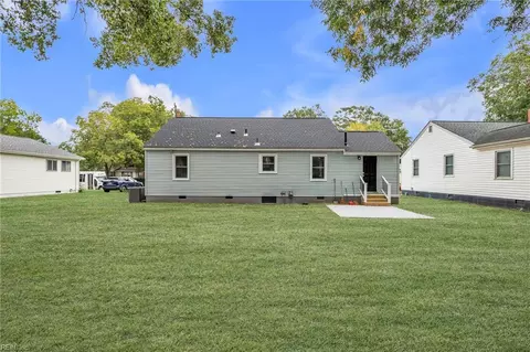 Exterior - 2417 Juniper St, Norfolk, VA 23513 photo 6 of 6
