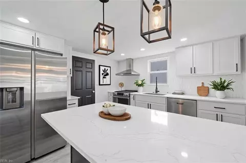 Kitchen - 468 Algonquin Rd, Hampton, VA 23661 photo 1 of 1