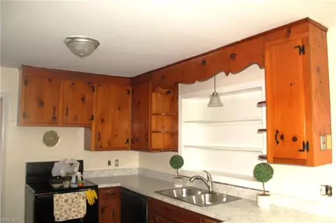 Kitchen - 1805 Broadstreet Rd, Hampton, VA 23666 photo 1 of 1