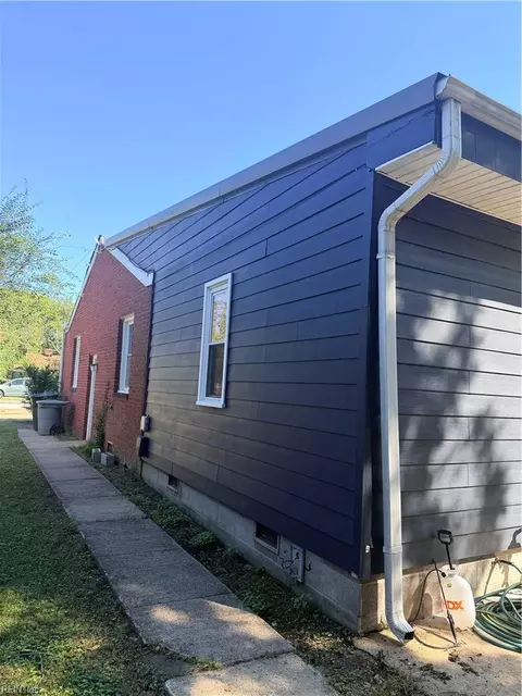 Exterior - 1805 Broadstreet Rd, Hampton, VA 23666 photo 2 of 3