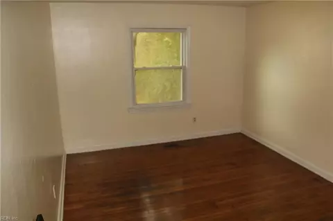 Bedroom - 1805 Broadstreet Rd, Hampton, VA 23666 photo 4 of 4