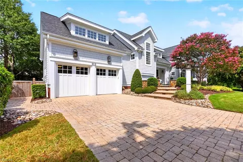 312 Mace Hill St, Virginia Beach, VA 23451
