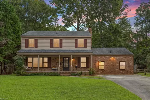 615 Valley Forge Dr, Newport News, VA 23602