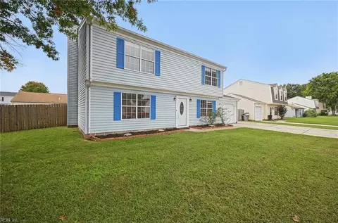 Exterior - 10 Harrogate Ln, Hampton, VA 23666 photo 2 of 4
