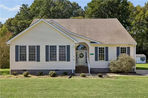 10142 Bolling Blvd, Carrollton, VA 23314
