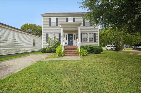 2104 Chestnut St, Portsmouth, VA 23704