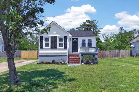 45 Messick Rd, Poquoson, VA 23662