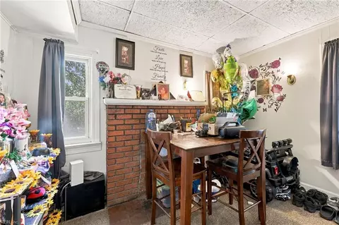 Dining - 2508 Shell Rd, Hampton, VA 23661 photo 1 of 1