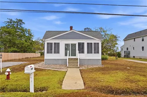 104 Messick Rd, Poquoson, VA 23662