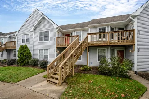 4936 Willow Pointe Ln, Virginia Beach, VA 23464