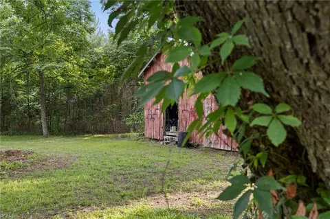 Exterior - 1301 Babbtown Rd, Suffolk, VA 23434 photo 1 of 8