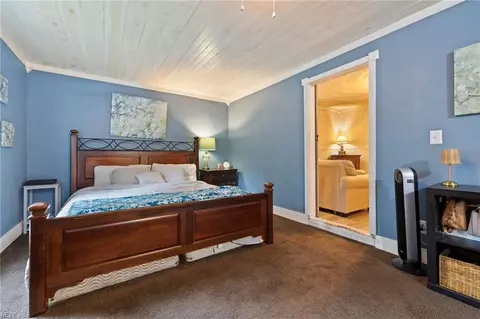 Bedroom - 1301 Babbtown Rd, Suffolk, VA 23434 photo 2 of 6