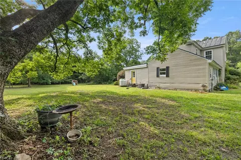 Exterior - 1301 Babbtown Rd, Suffolk, VA 23434 photo 2 of 8