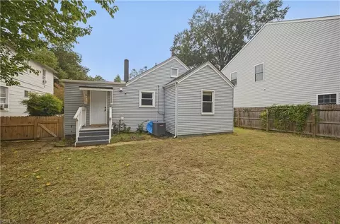 Exterior - 850 47th St, Norfolk, VA 23508 photo 3 of 6