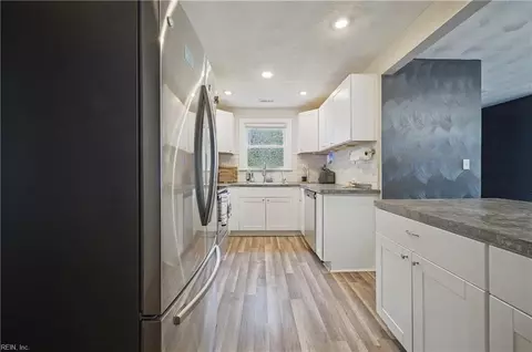 Kitchen - 850 47th St, Norfolk, VA 23508 photo 1 of 3