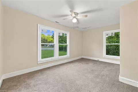 Bedroom - 951 Ingleside Rd, Norfolk, VA 23502 photo 5 of 6