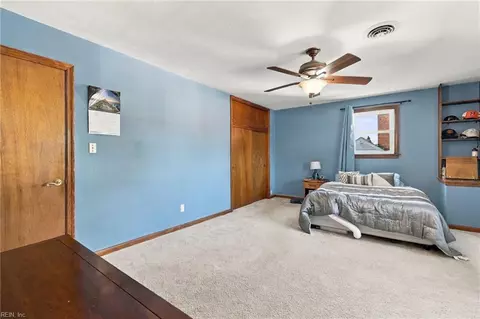 Bedroom - 140 Cherry St, Norfolk, VA 23503 photo 3 of 9