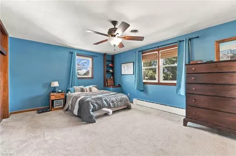 Bedroom - 140 Cherry St, Norfolk, VA 23503 photo 1 of 9