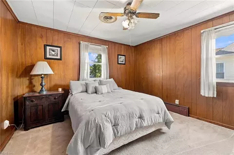 Bedroom - 140 Cherry St, Norfolk, VA 23503 photo 5 of 9
