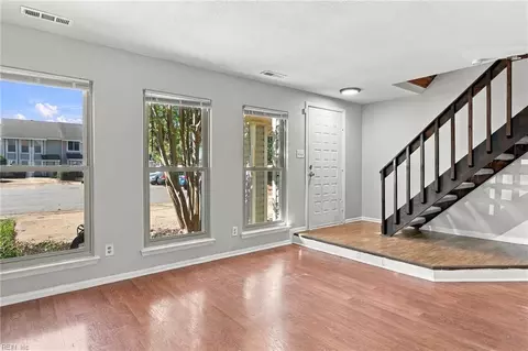 3632 Chase Ct, Virginia Beach, VA 23462