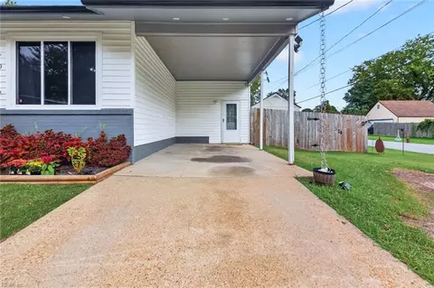 Exterior - 3400 Hyde Cir, Norfolk, VA 23513 photo 2 of 10