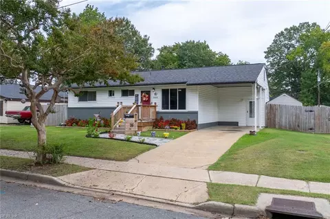 Exterior - 3400 Hyde Cir, Norfolk, VA 23513 photo 10 of 10