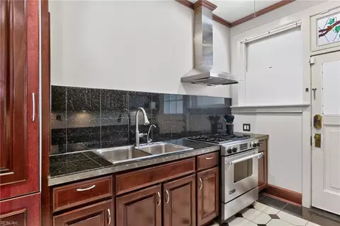 800 Graydon Ave #B2, Norfolk, VA 23507 photo 33