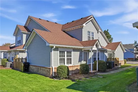 5244 Lake Victoria Arch Arch, Virginia Beach, VA 23464